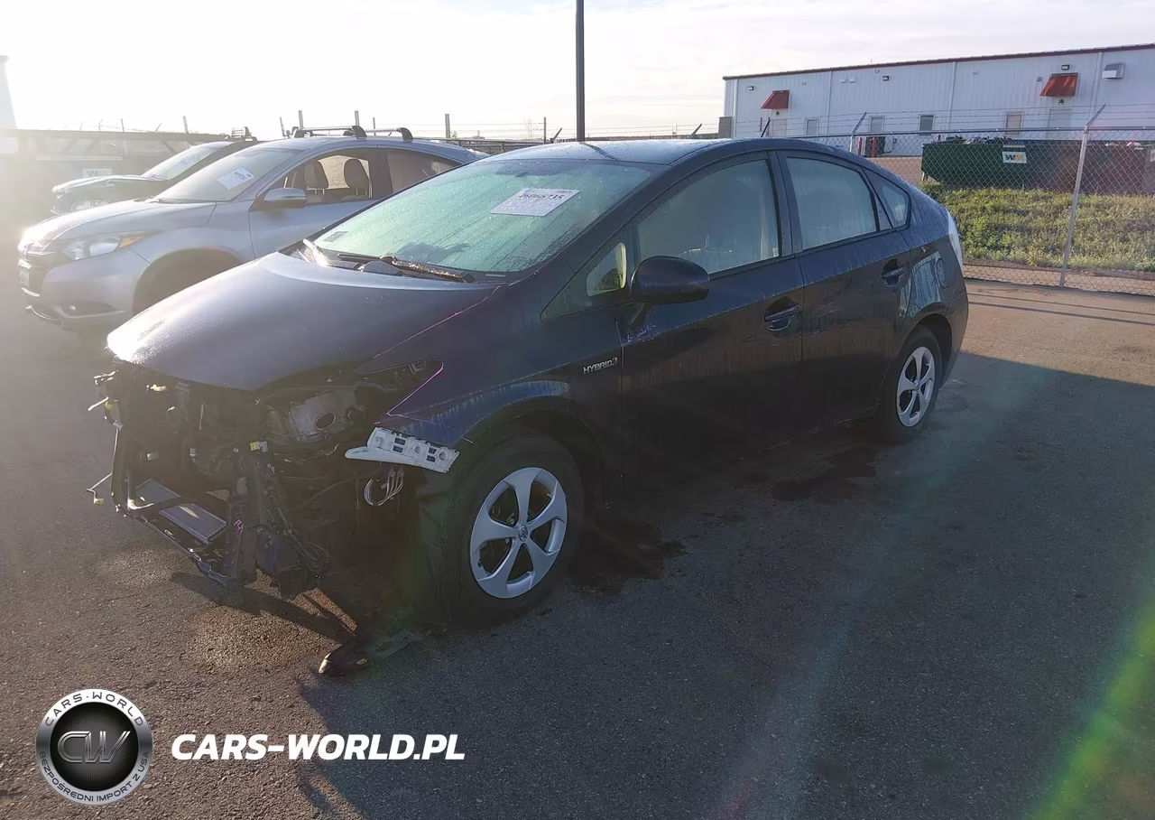 2015 Toyota Prius Two VIN:JTDKN3DU7F0428973 - 2