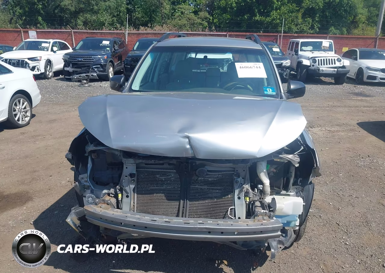 2010 Subaru Forester 2.5X VIN:JF2SH6BC5AH917421 - 12