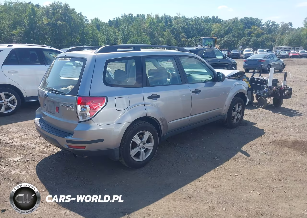 2010 Subaru Forester 2.5X VIN:JF2SH6BC5AH917421 - 4