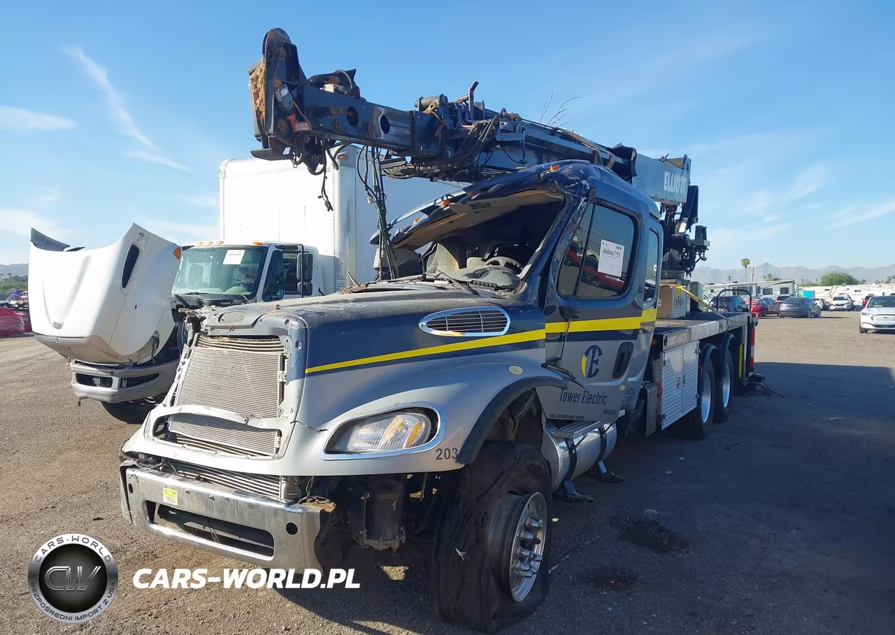2008 Freightliner M2 112 Medium Duty VIN:1FVHC5CVX8HZ50348 - 2
