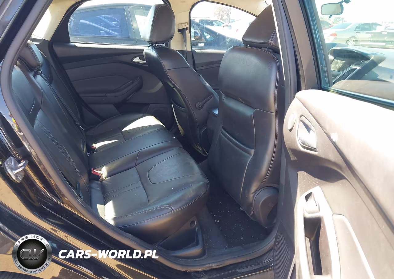 2014 Ford Focus Se VIN:1FADP3F27EL252444 - 8