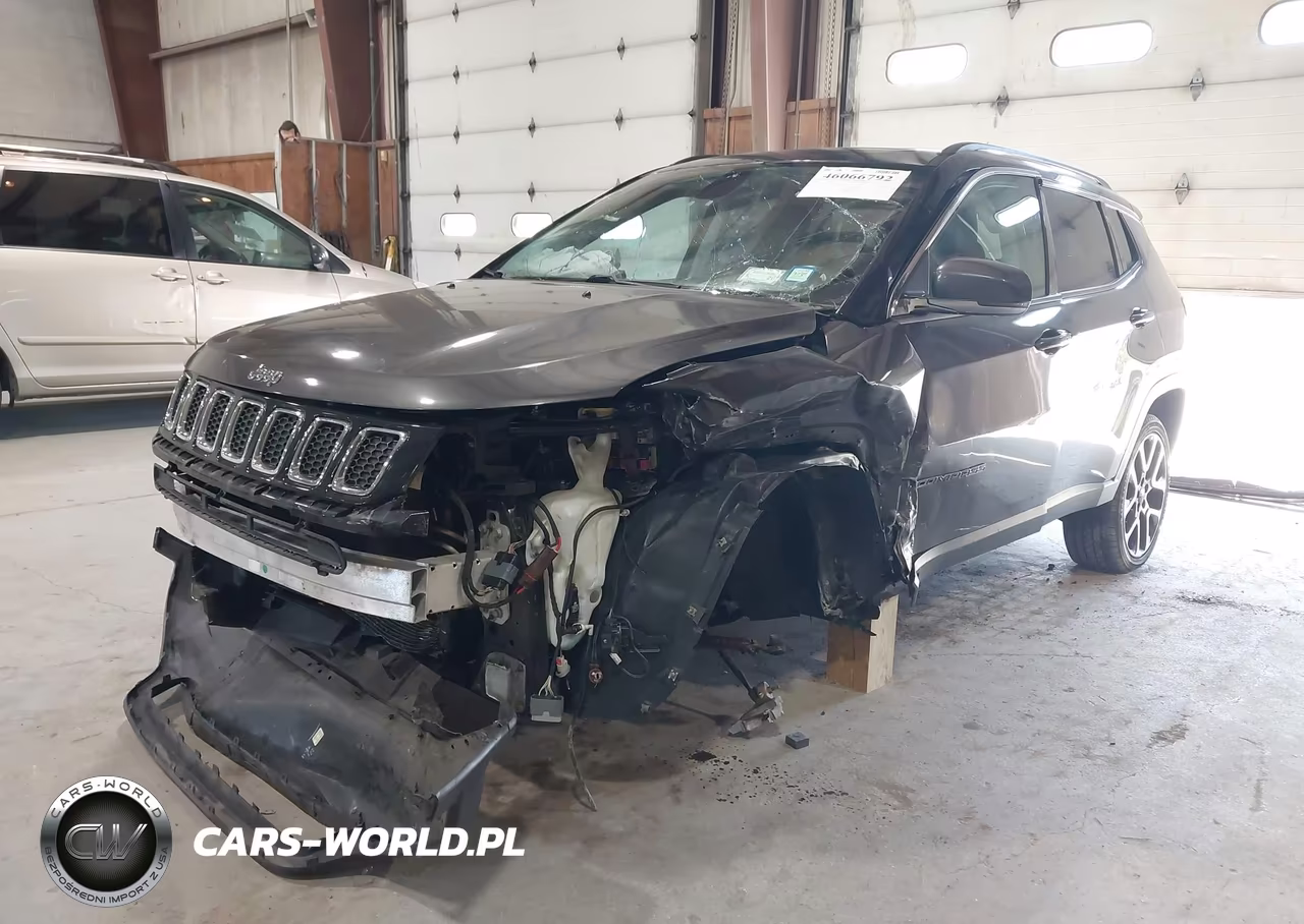 2017 Jeep New Compass Limited 4X4 VIN:3C4NJDCB6HT656726 - 2