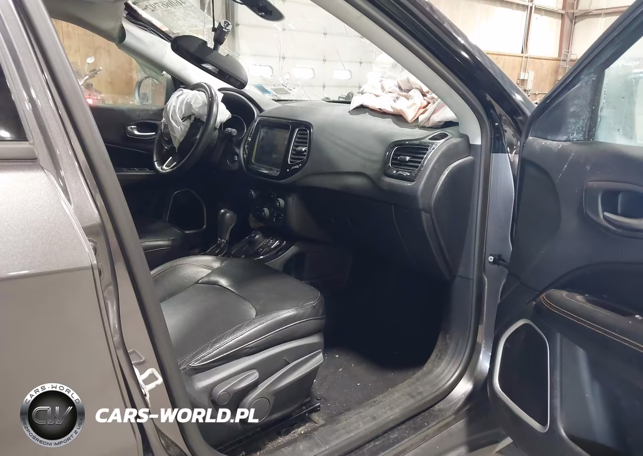2017 Jeep New Compass Limited 4X4 VIN:3C4NJDCB6HT656726 - 5