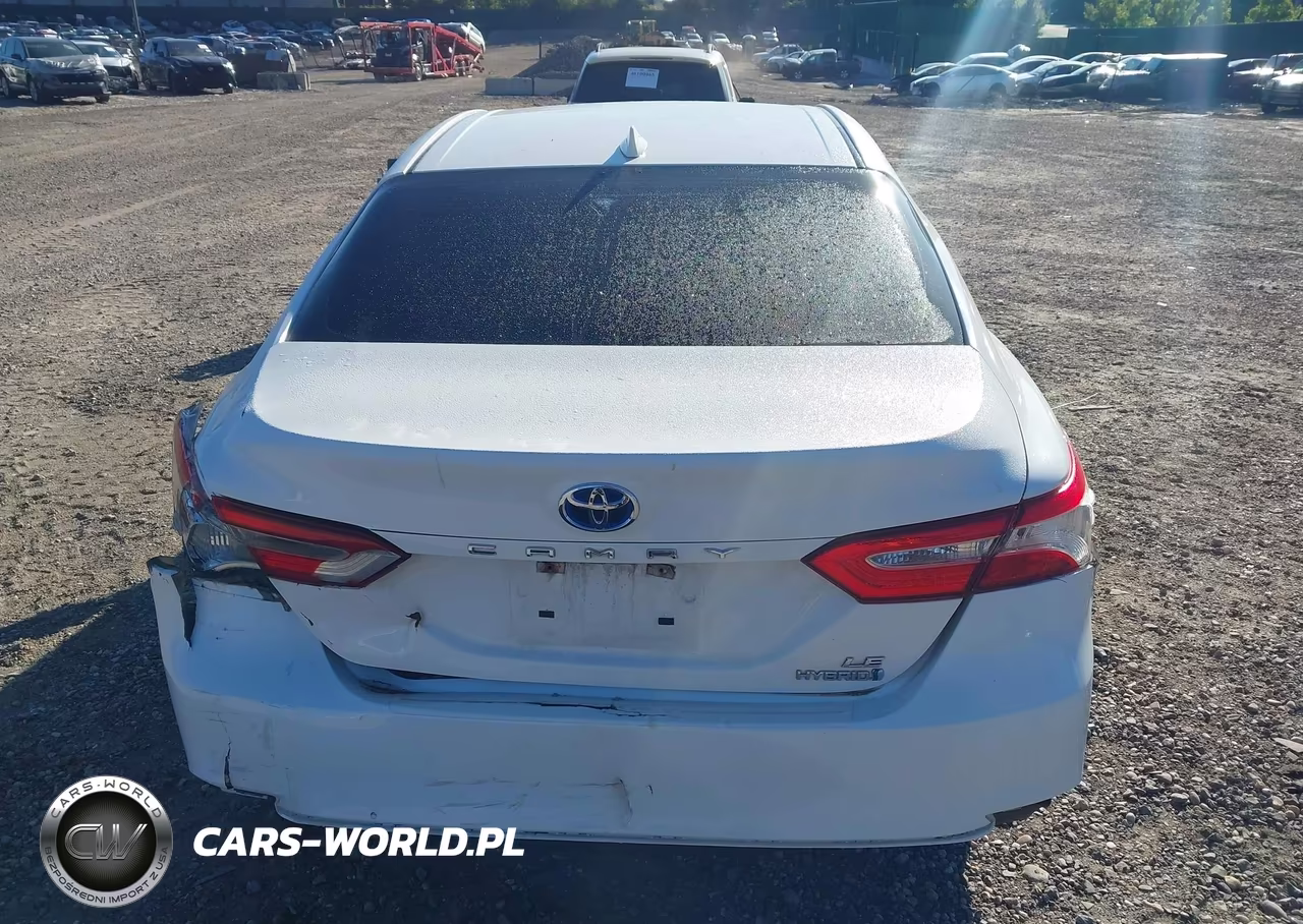 2020 Toyota Camry Le Hybrid VIN:4T1C31AK1LU545353 - 16