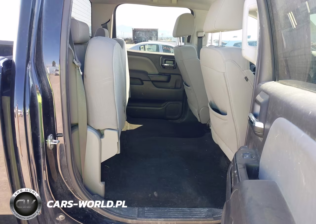2018 Chevrolet Silverado 1500 Custom VIN:3GCUKPEC3JG465196 - 8