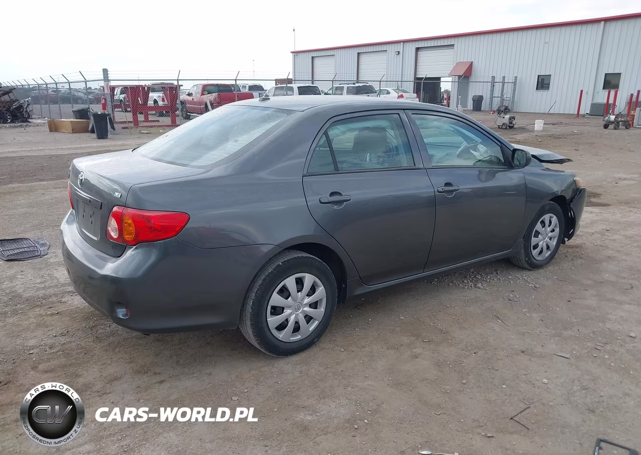 2010 Toyota Corolla Le VIN:2T1BU4EE6AC347915 - 4