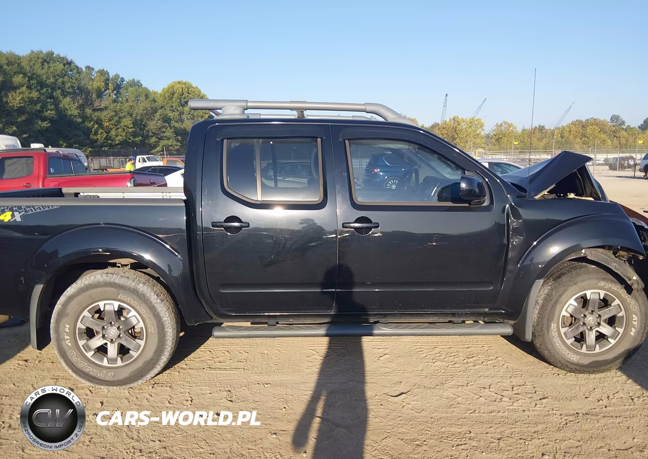 2015 Nissan Frontier Pro-4X VIN:1N6AD0EV2FN758735 - 13