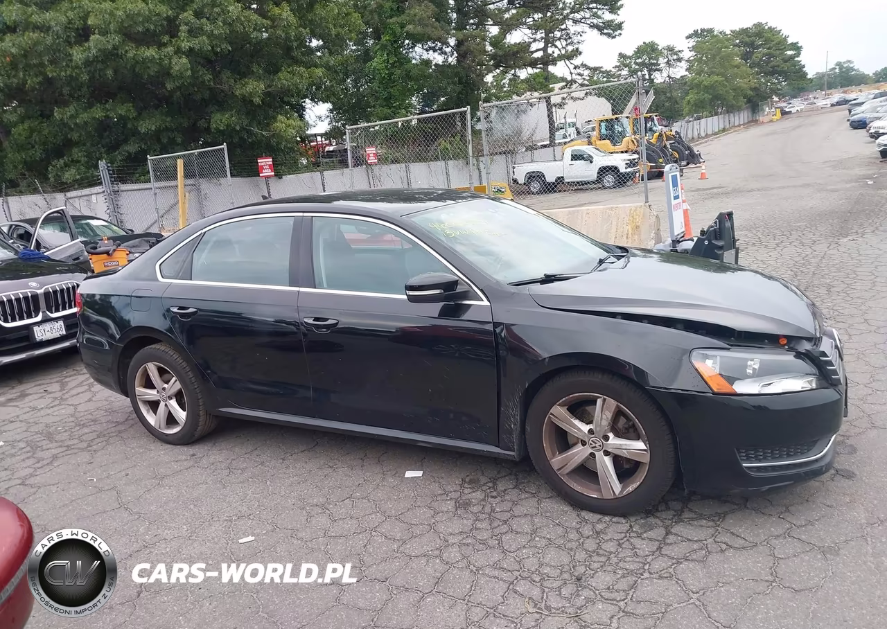 2013 Volkswagen Passat 2.5L Se VIN:1VWBP7A36DC090004 - 13