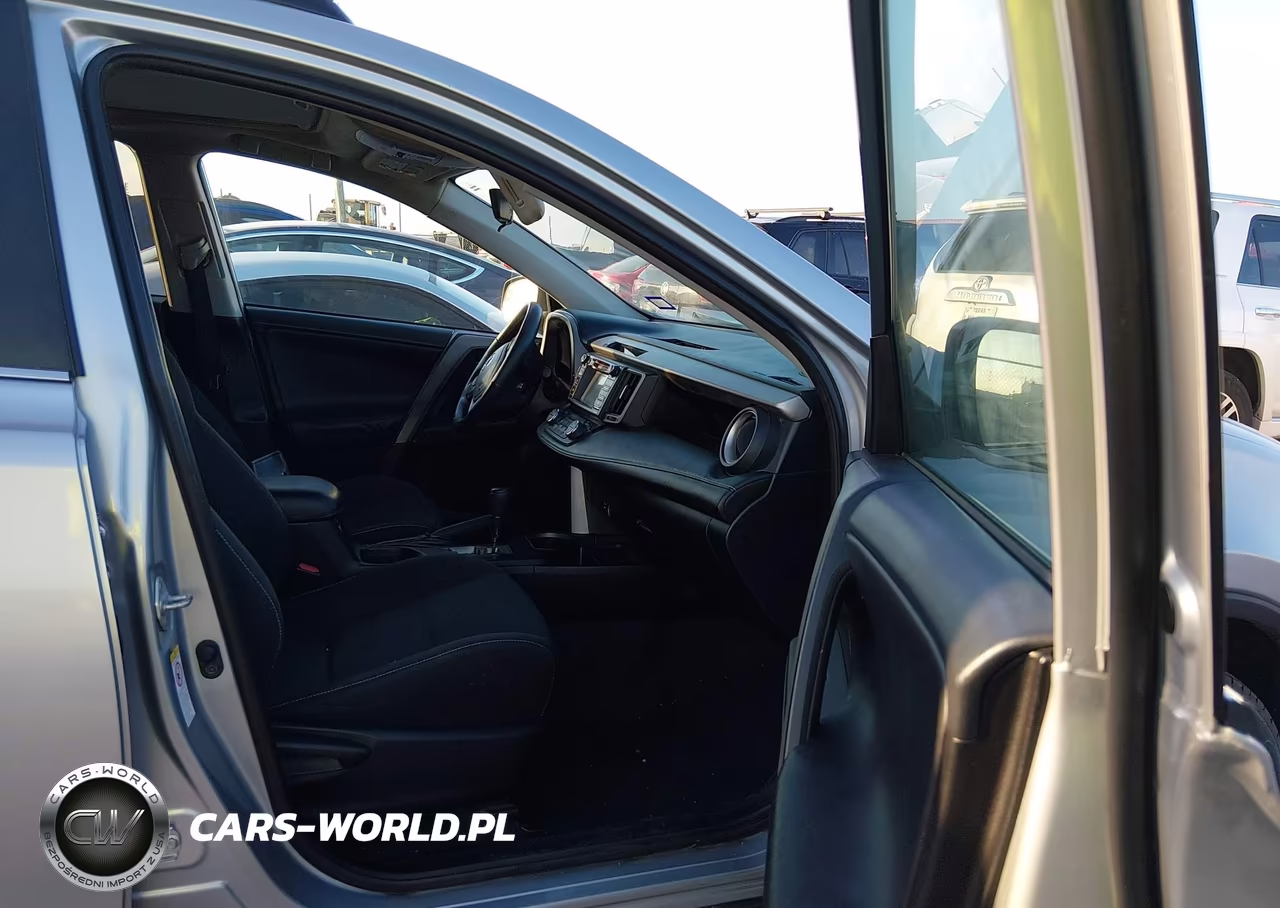 2017 Toyota Rav4 Xle VIN:2T3WFREV4HW342138 - 5