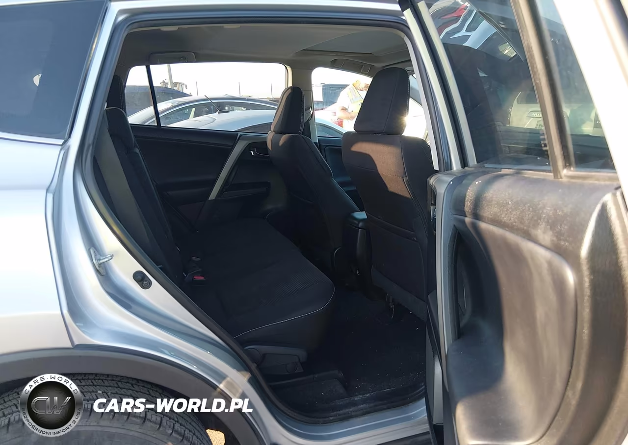 2017 Toyota Rav4 Xle VIN:2T3WFREV4HW342138 - 8