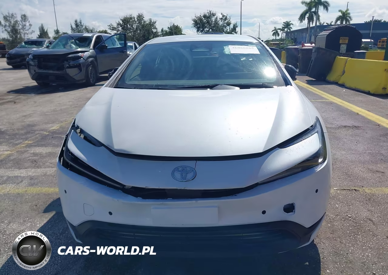 2024 Toyota Prius Le VIN:JTDACAAU1R3025259 - 6
