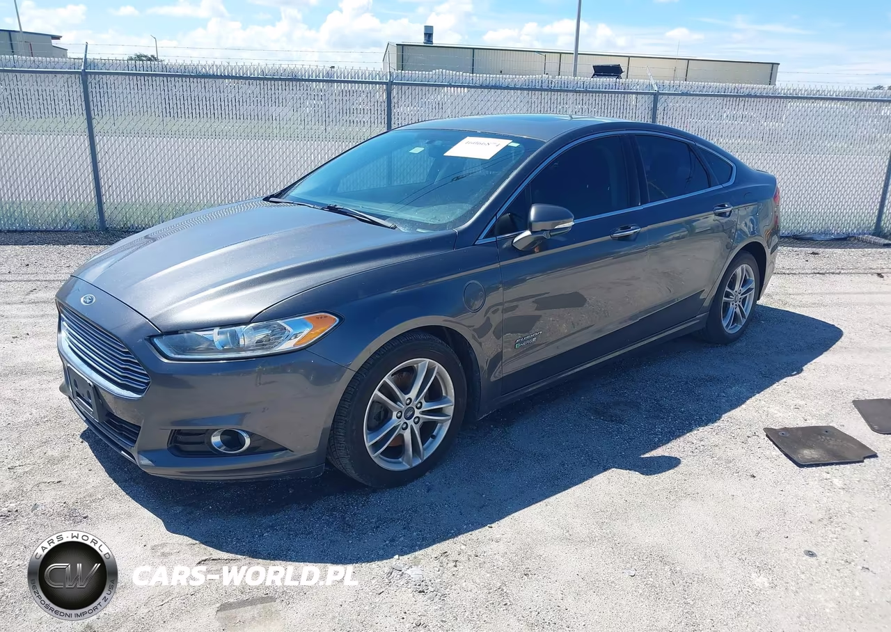 2015 Ford Fusion Energi Titanium VIN:3FA6P0SU7FR217145 - 2