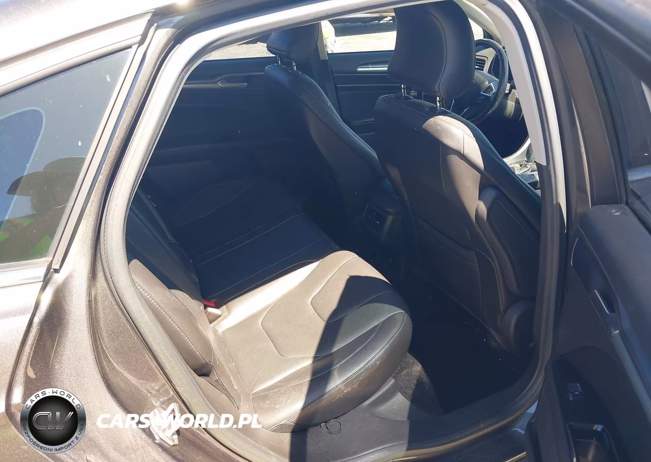 2015 Ford Fusion Energi Titanium VIN:3FA6P0SU7FR217145 - 8
