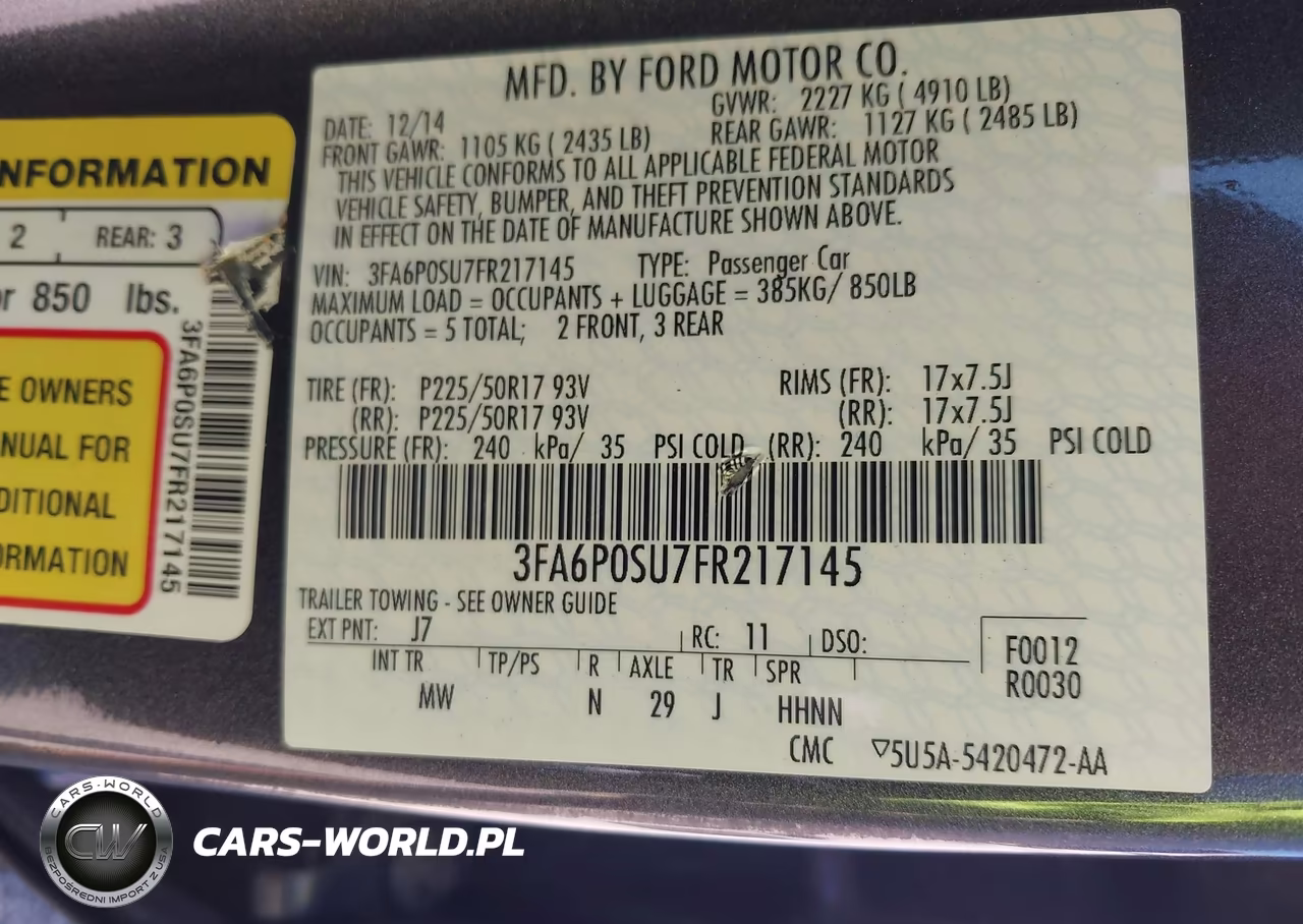 2015 Ford Fusion Energi Titanium VIN:3FA6P0SU7FR217145 - 9