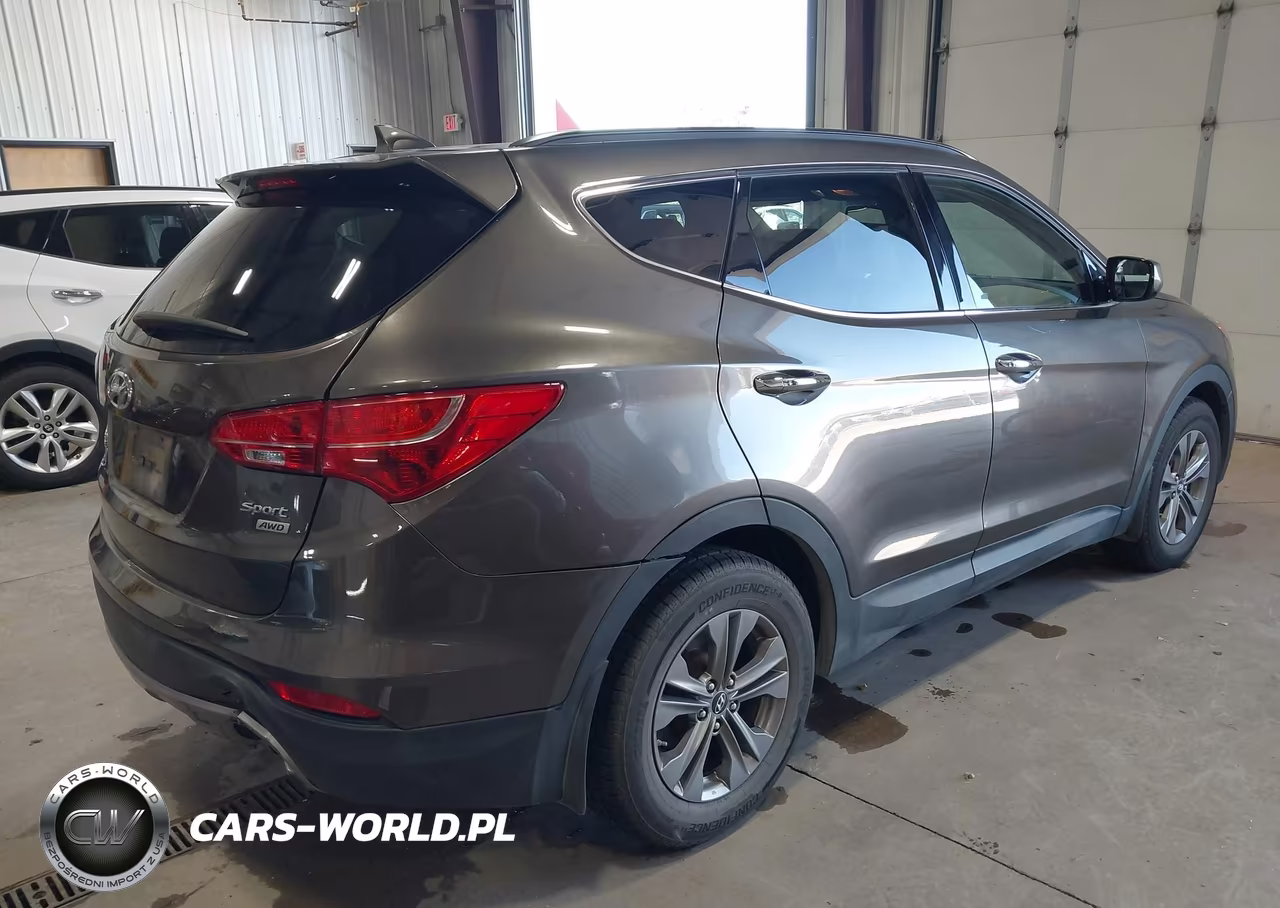 2013 Hyundai Santa Fe Sport VIN:5XYZUDLB7DG049745 - 4