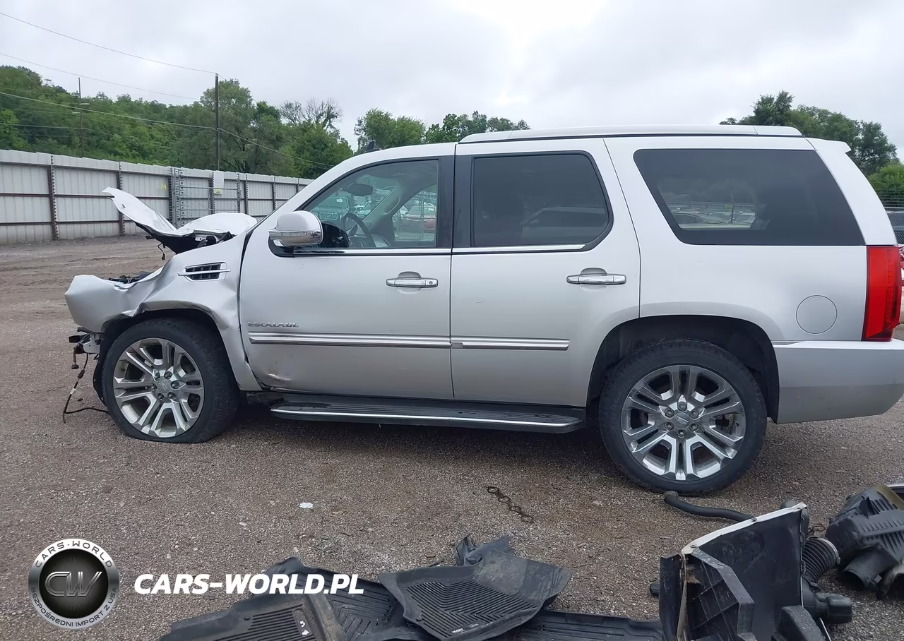 2014 Cadillac Escalade Luxury VIN:1GYS4BEF1ER209699 - 15
