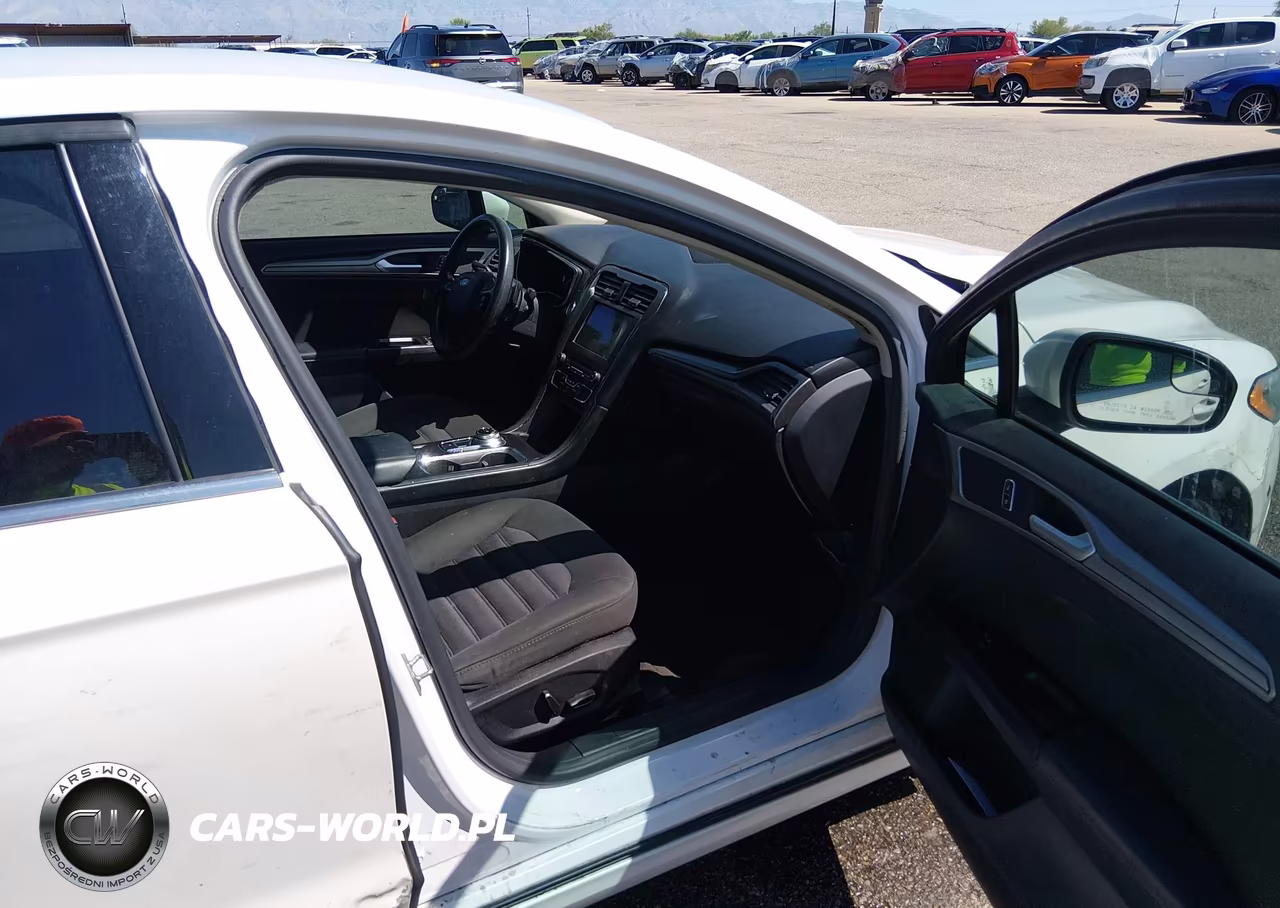 2017 Ford Fusion Se VIN:3FA6P0HD9HR190296 - 5