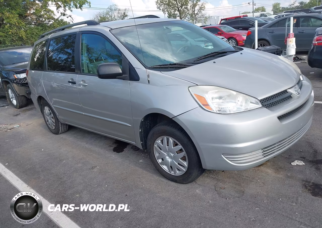 2004 Toyota Sienna Le VIN:5TDZA23C04S126755 - 1