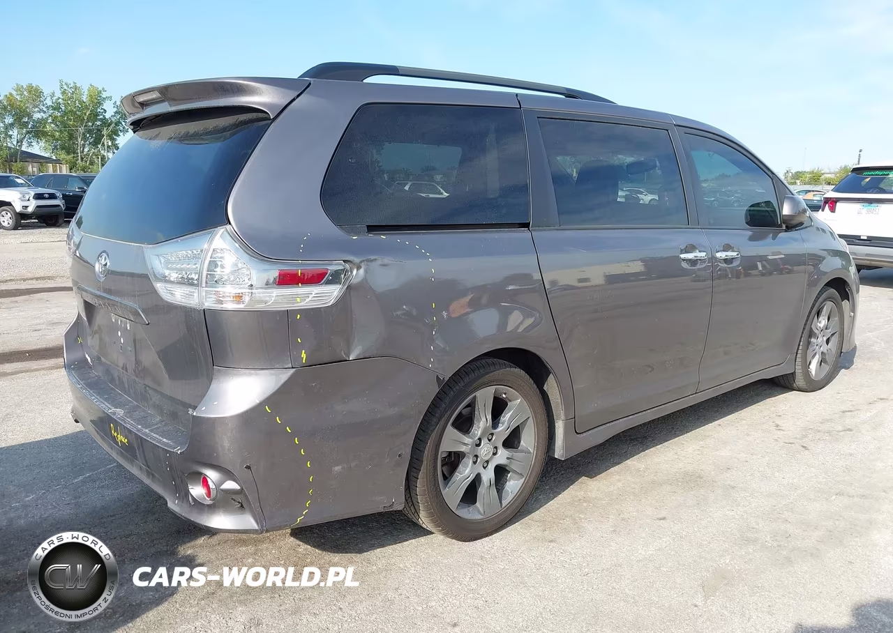 2015 Toyota Sienna Se 8 Passenger VIN:5TDXK3DC1FS527579 - 4