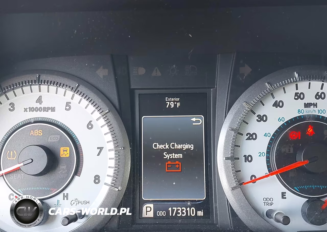 2015 Toyota Sienna Se 8 Passenger VIN:5TDXK3DC1FS527579 - 7
