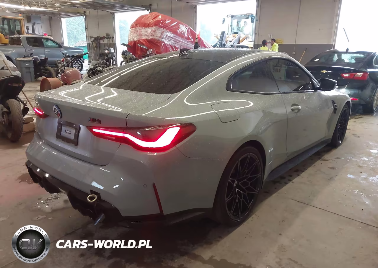 2023 BMW M4 Competition xDrive VIN:WBS43AZ09PCL56806 - 4
