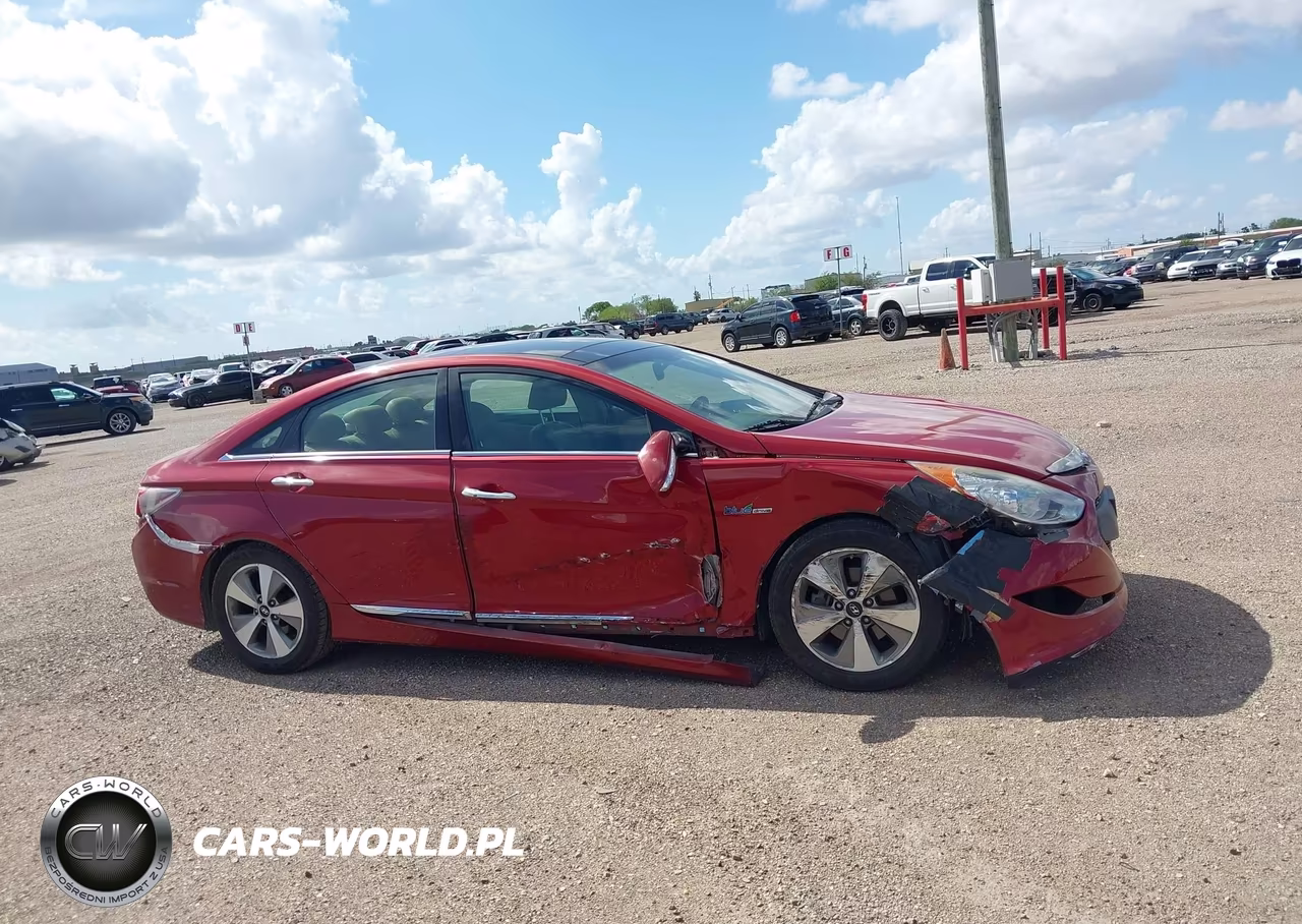 2012 Hyundai Sonata Hybrid VIN:KMHEC4A42CA040256 - 14
