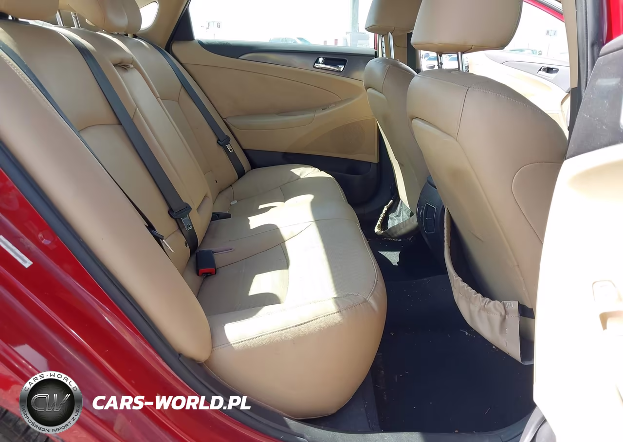 2012 Hyundai Sonata Hybrid VIN:KMHEC4A42CA040256 - 8