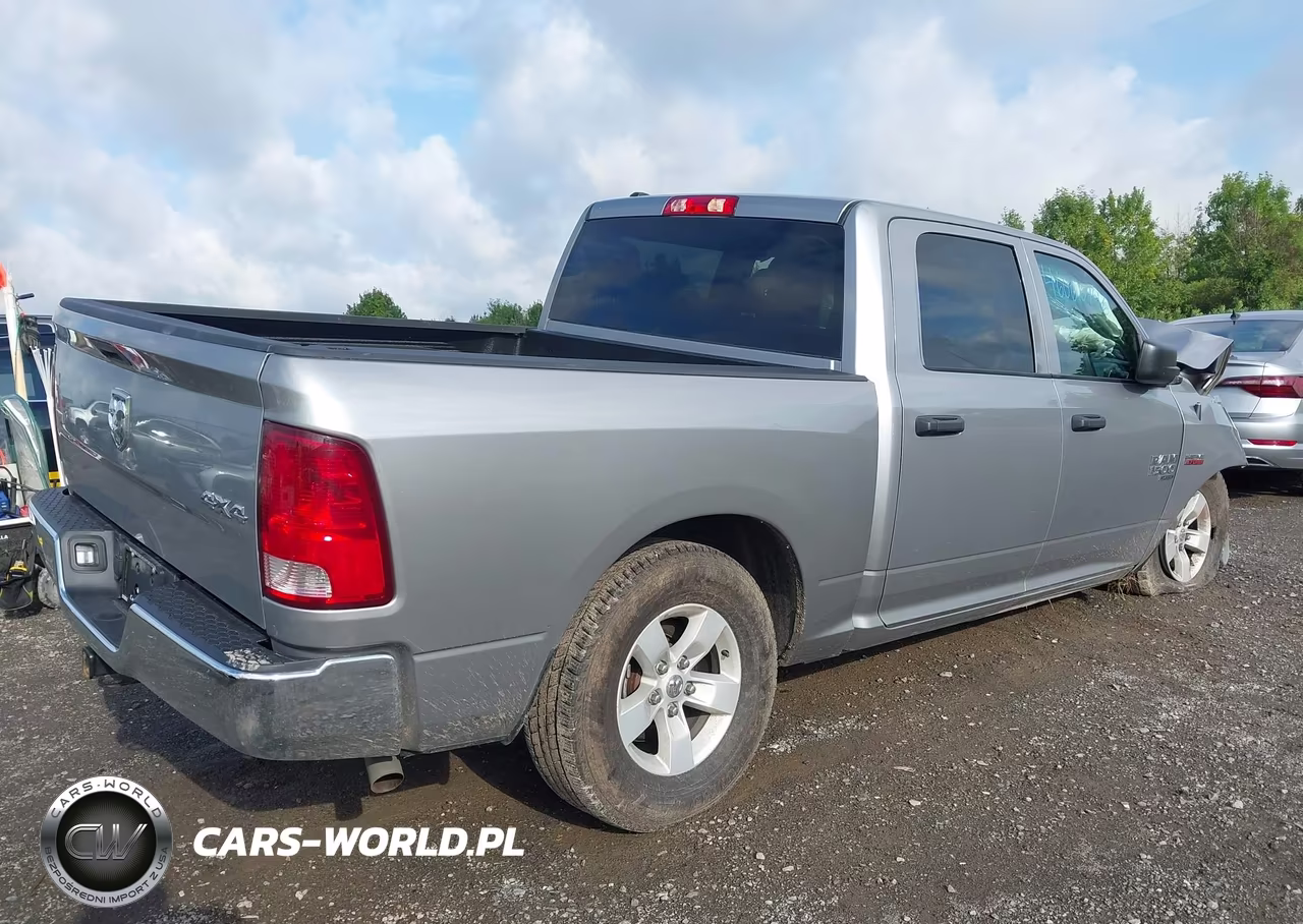 2023 Ram 1500 Classic Slt VIN:1C6RR7LTXPS575420 - 4