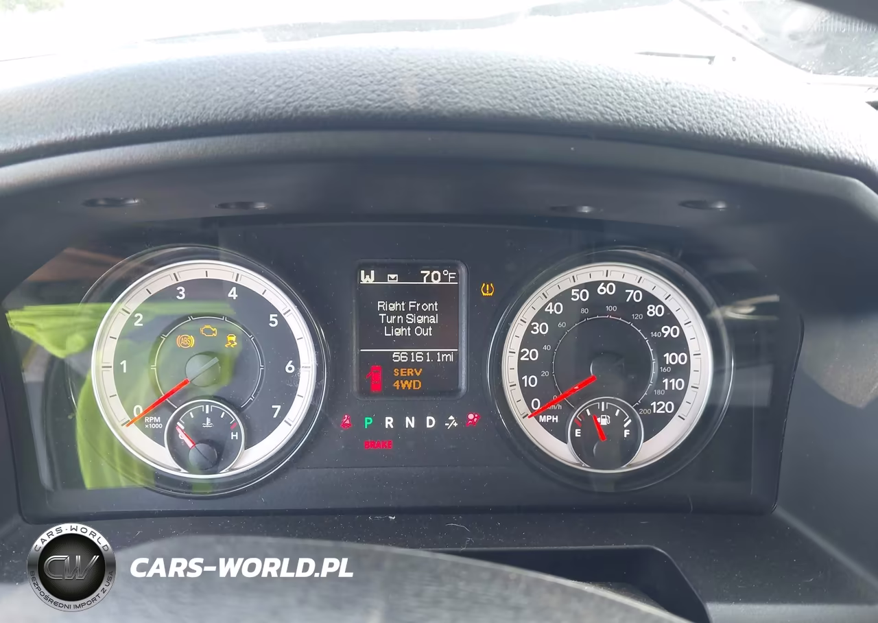2023 Ram 1500 Classic Slt VIN:1C6RR7LTXPS575420 - 7