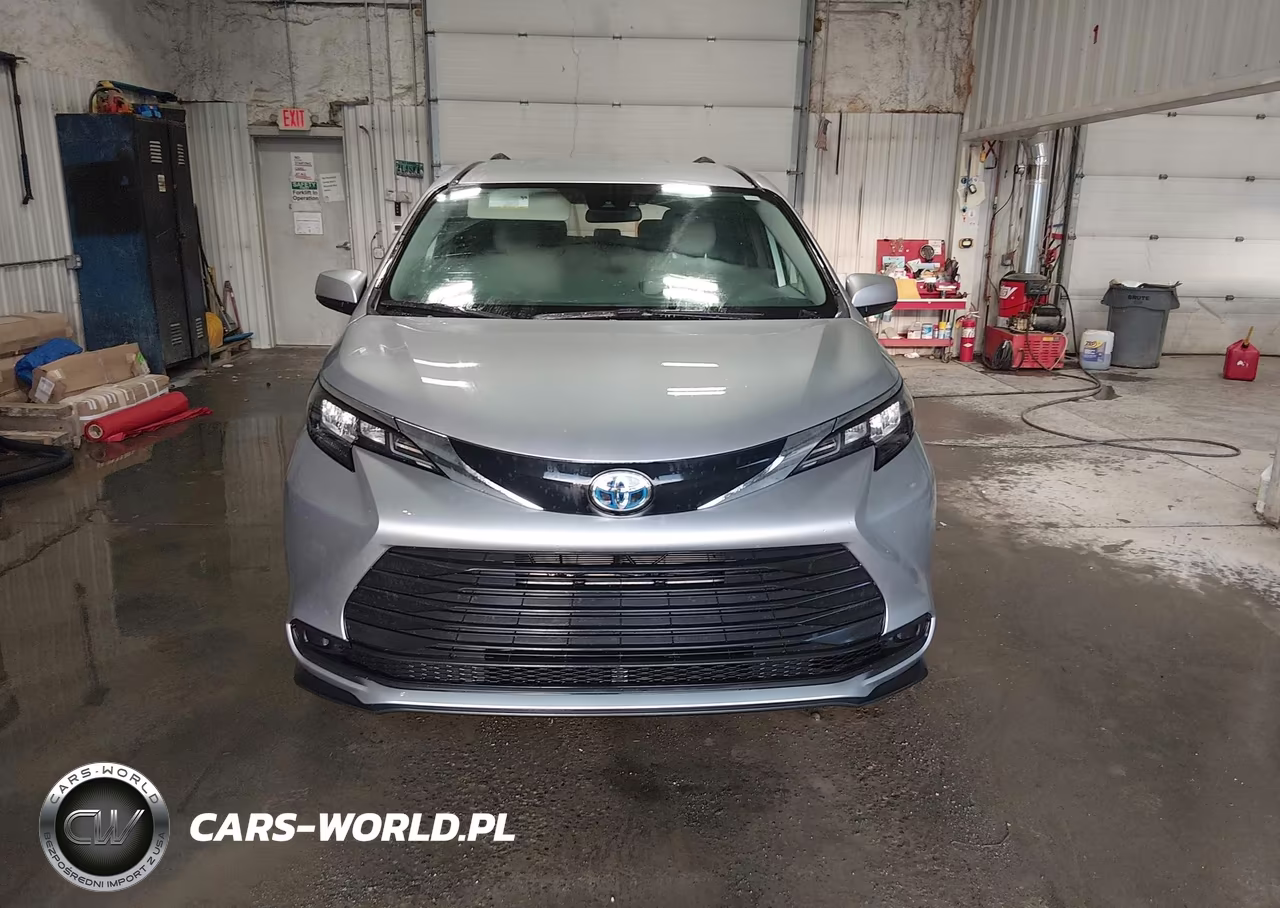 2025 Toyota Sienna Le VIN:5TDKSKFC9SS187061 - 12