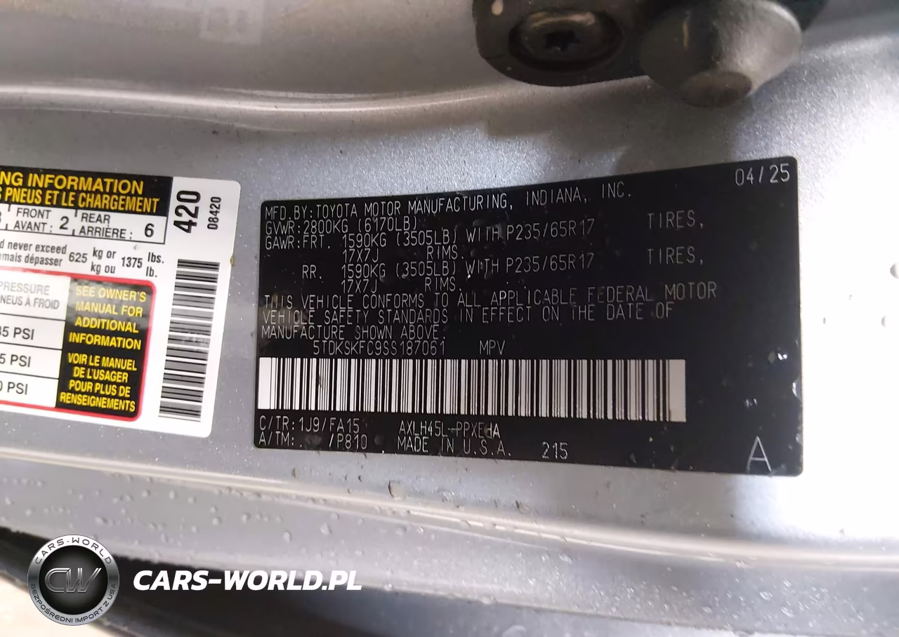 2025 Toyota Sienna Le VIN:5TDKSKFC9SS187061 - 9