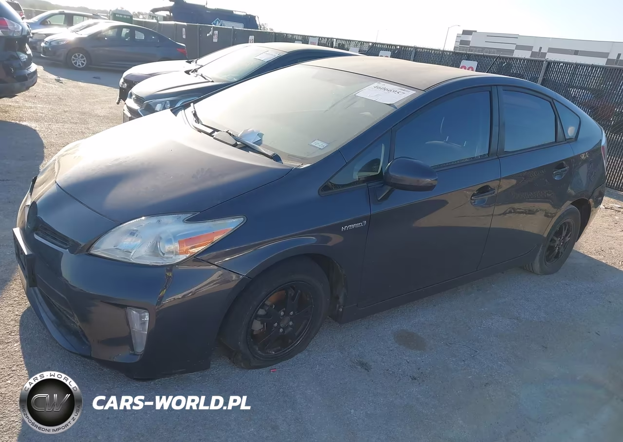 2013 Toyota Prius Three VIN:JTDKN3DU2D5572477 - 2
