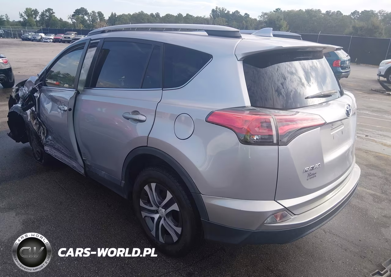 2017 Toyota Rav4 Le VIN:2T3ZFREV2HW347805 - 3