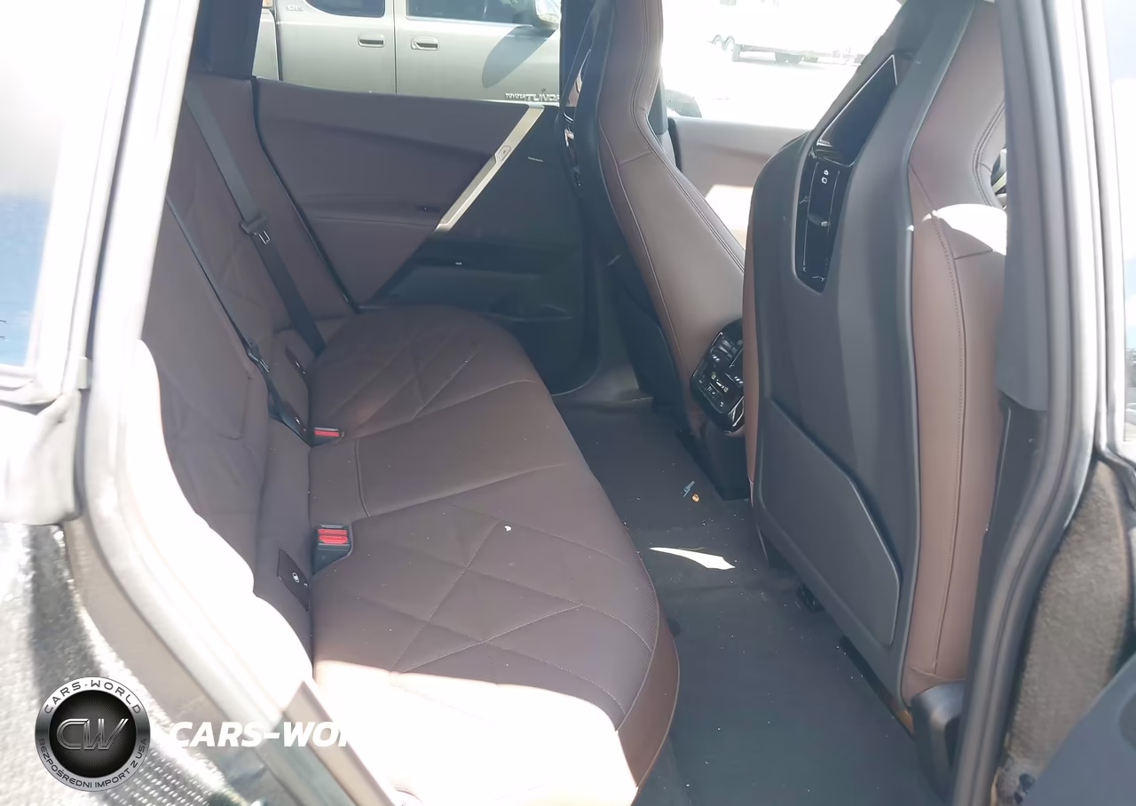 2024 BMW Ix xDrive50 VIN:WB523CF04RCP88295 - 8