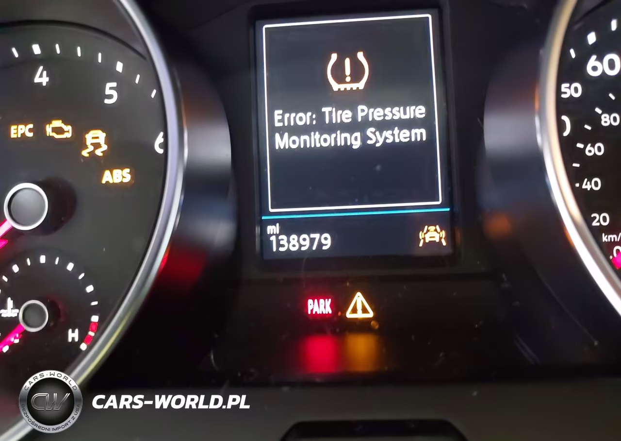 2018 Volkswagen Tiguan 2.0T Se-2.0T Sel VIN:3VV3B7AX6JM024685 - 16
