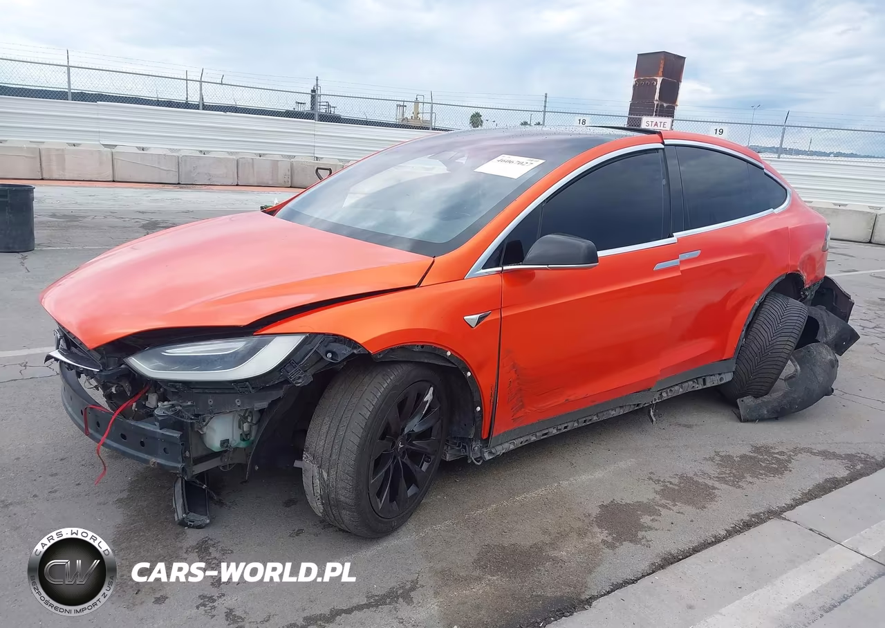 2016 Tesla Model X 60D-70D-75D-90D VIN:5YJXCDE22GF032208 - 6