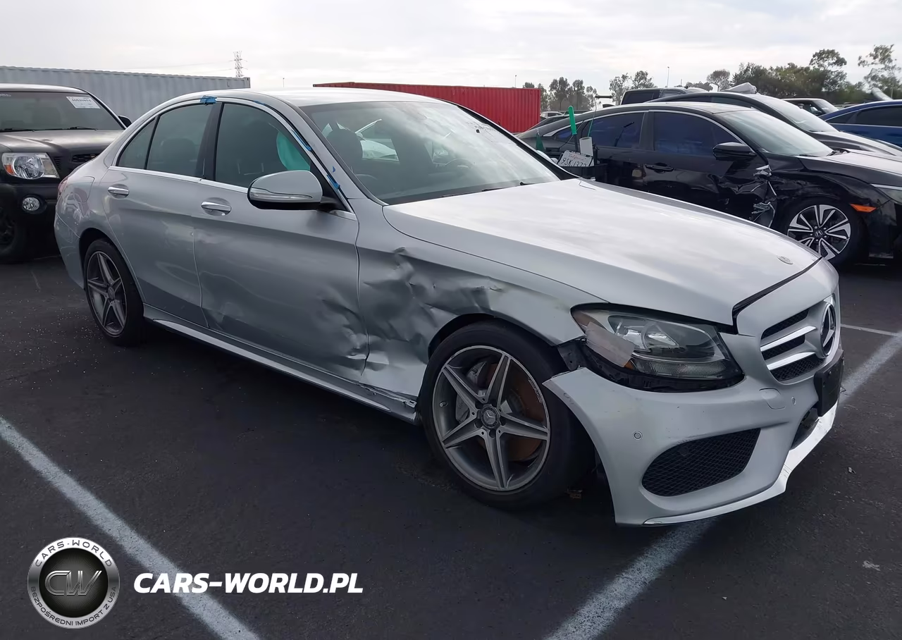 2015 Mercedes-Benz C 300 Sport – zdjęcie 1 z 16