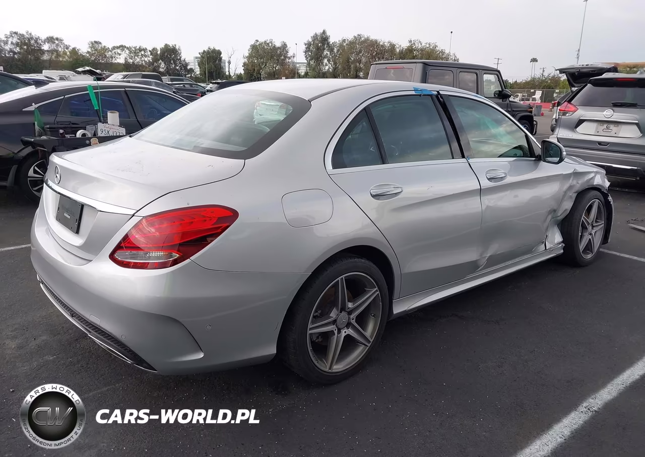 2015 Mercedes-Benz C 300 Sport VIN:55SWF4JB6FU058798 - 4
