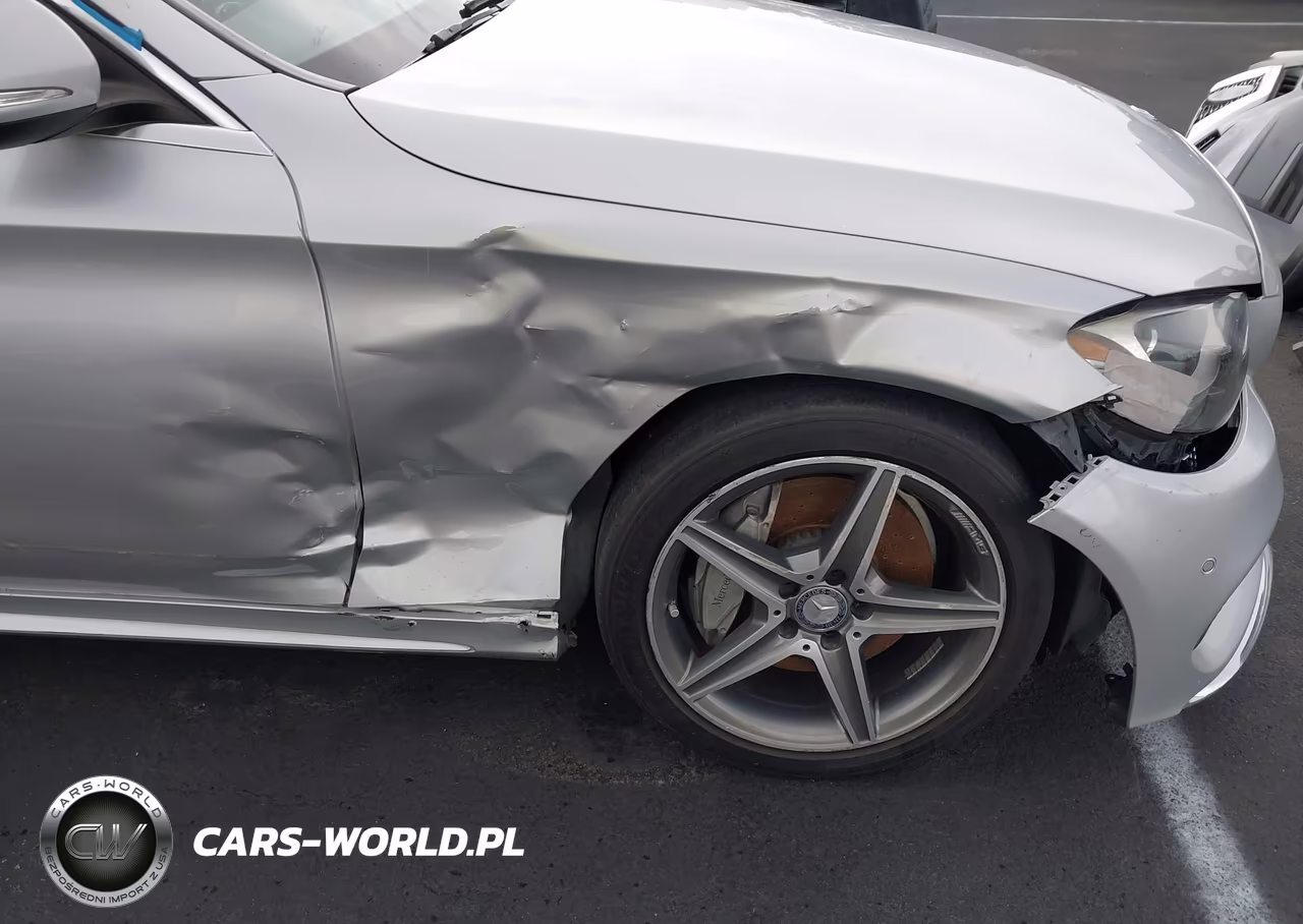2015 Mercedes-Benz C 300 Sport VIN:55SWF4JB6FU058798 - 6