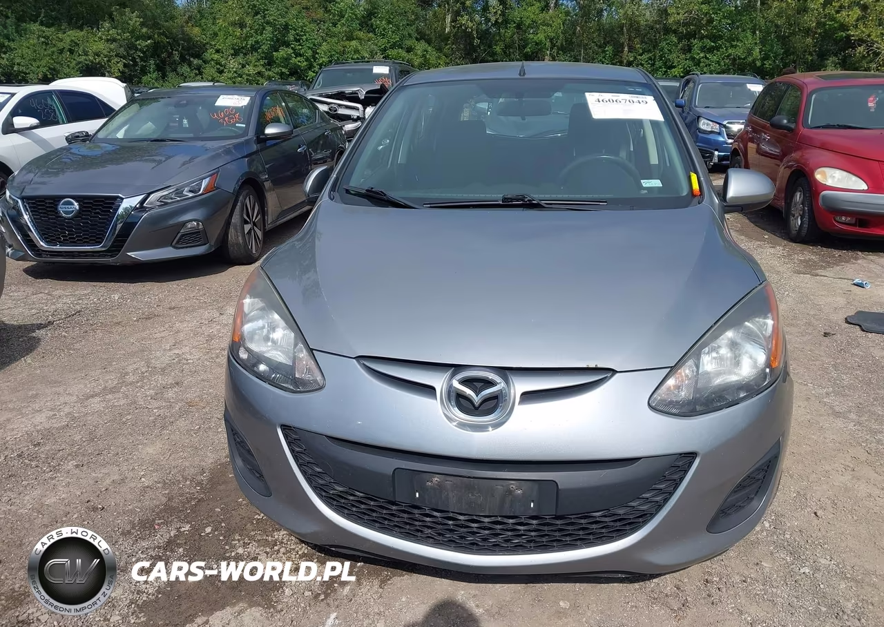 2014 Mazda Mazda2 Sport VIN:JM1DE1KY6E0183696 - 12