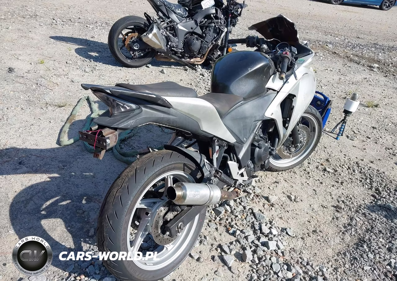 2012 Honda Cbr250 R VIN:MLHMC4101C5205457 - 4