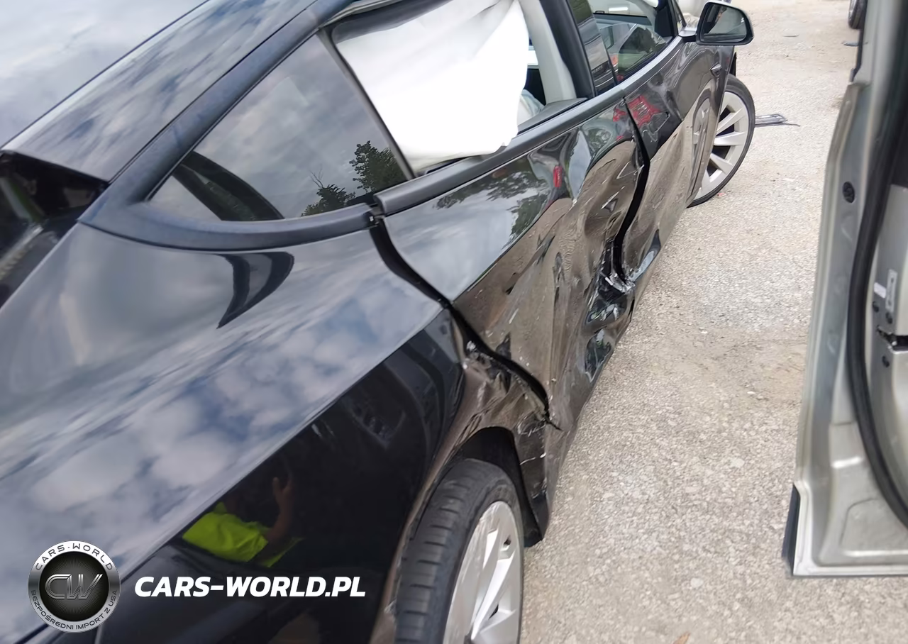 2022 Tesla Model 3 Long Range Dual Motor All-Wheel Drive VIN:5YJ3E1EB7NF176177 - 6