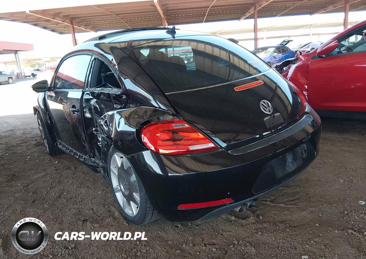 2013 Volkswagen Beetle 2.5L-2.5L Fender Edition VIN:3VWJP7AT6DM687602 - 3