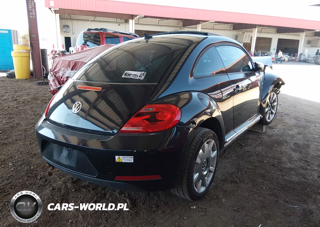 2013 Volkswagen Beetle 2.5L-2.5L Fender Edition VIN:3VWJP7AT6DM687602 - 4