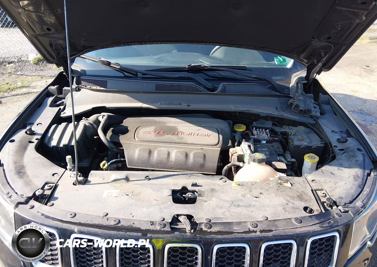 2018 Jeep Compass Sport 4X4 VIN:3C4NJDAB9JT350600 - 10