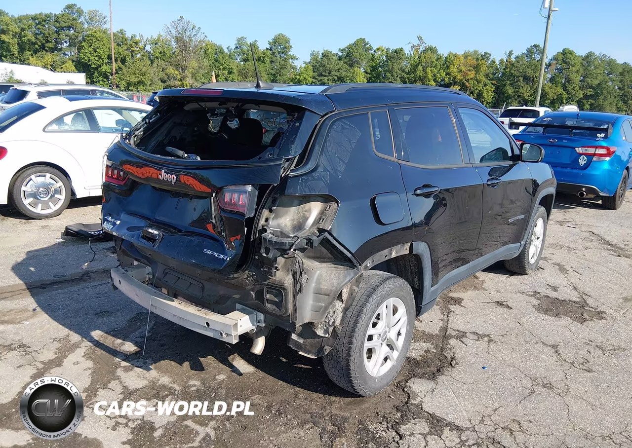 2018 Jeep Compass Sport 4X4 VIN:3C4NJDAB9JT350600 - 4