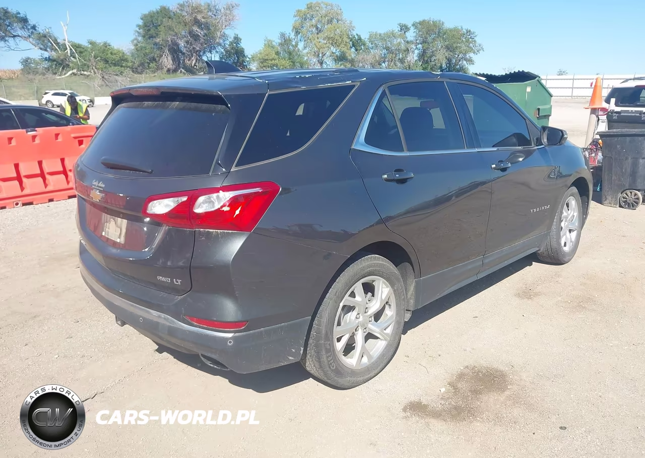 2018 Chevrolet Equinox Lt VIN:3GNAXTEX9JS540133 - 4