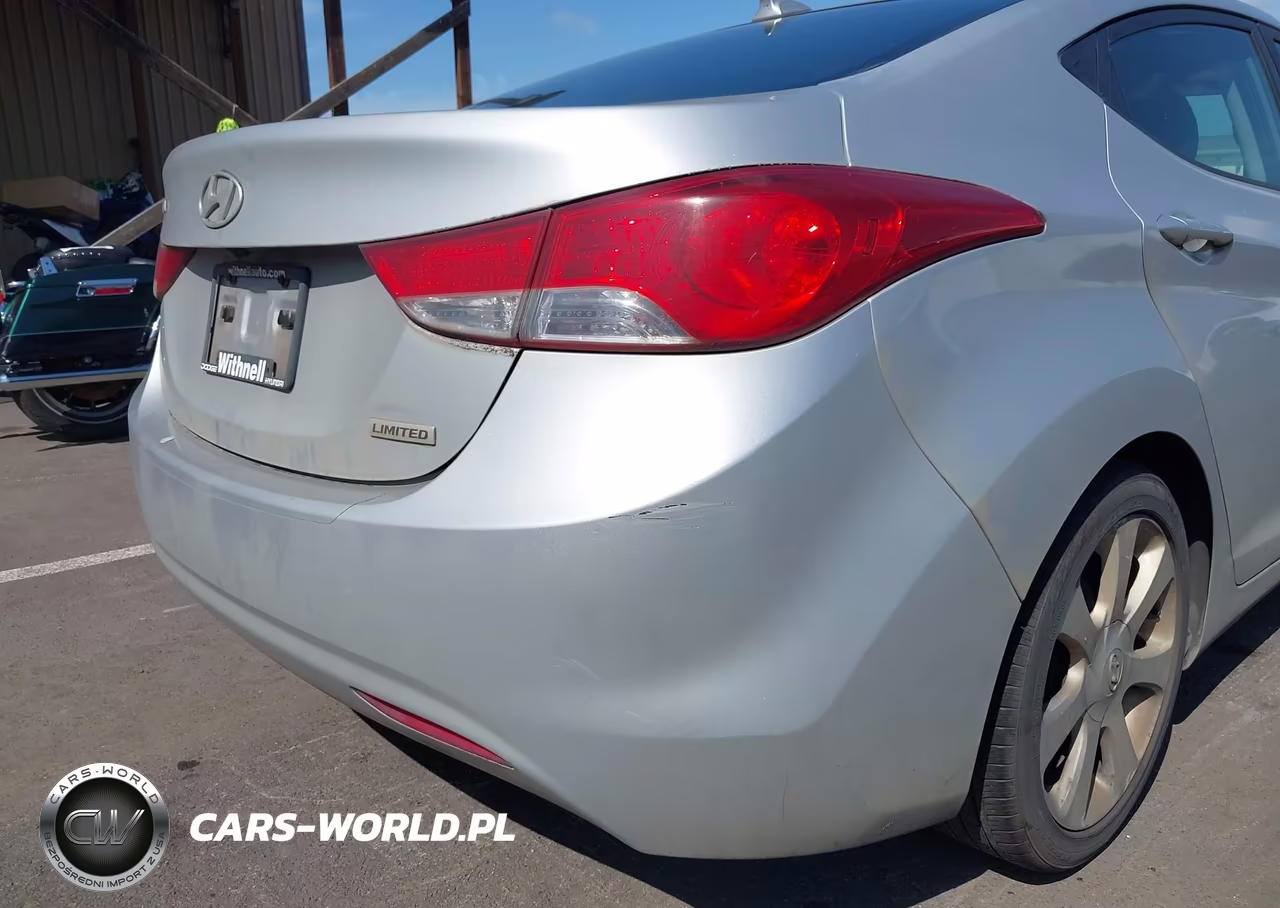 2013 Hyundai Elantra Limited VIN:KMHDH4AE3DU624767 - 13