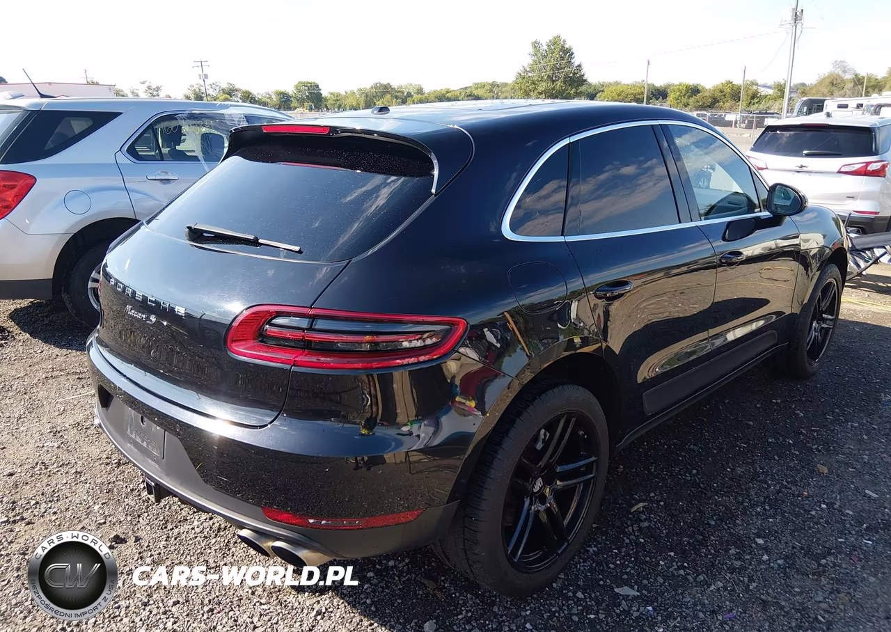 2015 Porsche Macan S VIN:WP1AB2A59FLB60176 - 4