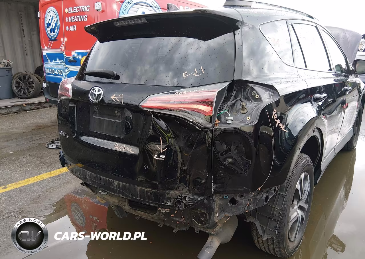 2017 Toyota Rav4 Le VIN:2T3ZFREV1HW357015 - 6